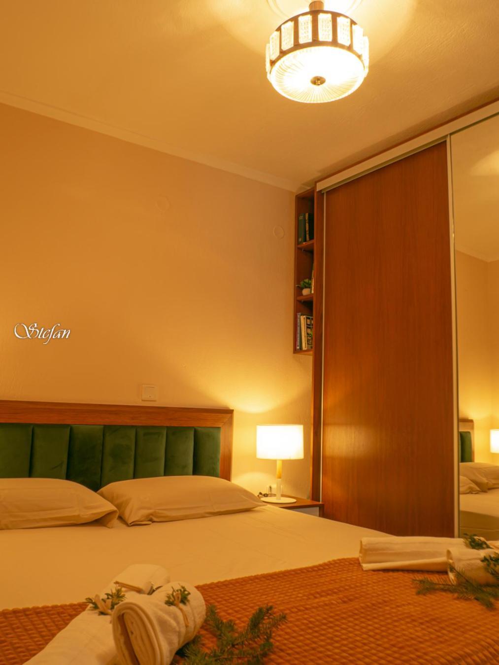 Stefan'S House Apartment เนอาเปรามอส ภายนอก รูปภาพ